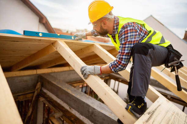 Best Tile Roofing Contractor  in Marengo, IA